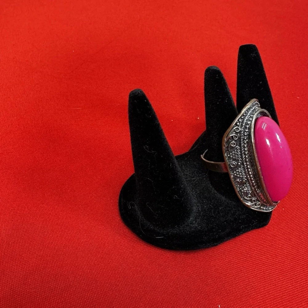 Chunky Silvertone Adjustable Ring With Large Faux‎ Pink Stone